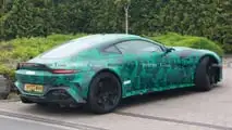 Aston Martin Vantage Casus Fotoğrafları