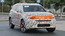 Opel Crossland (2024) als Erlkönig