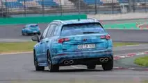 Golf R 2024 covered drive