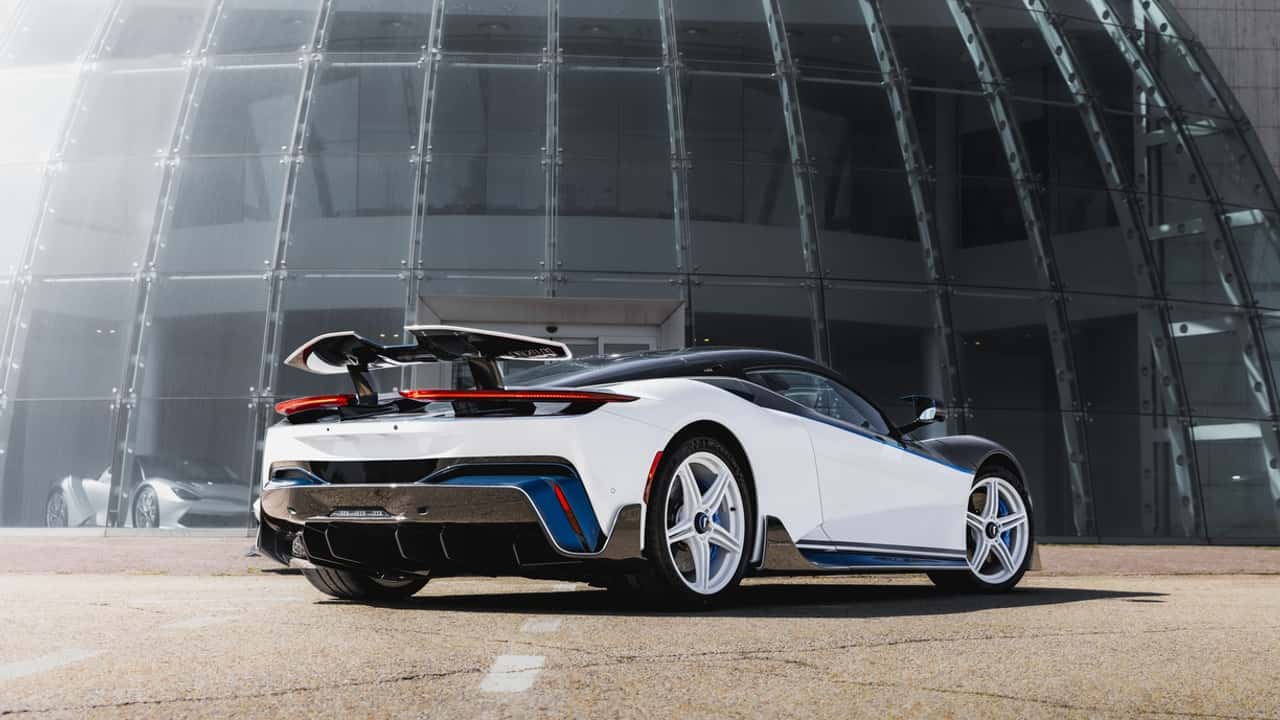 Pininfarina Battista Reversario