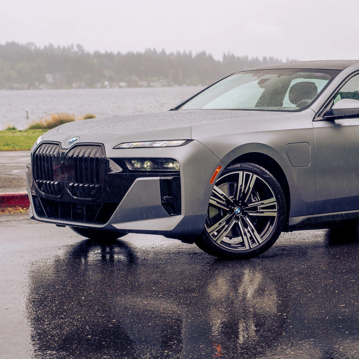 The BMW 7 Series Plug-In Hybrid Can't Beat The EV
