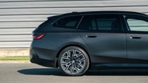 BMW i5 Touring M60 rear end side profile