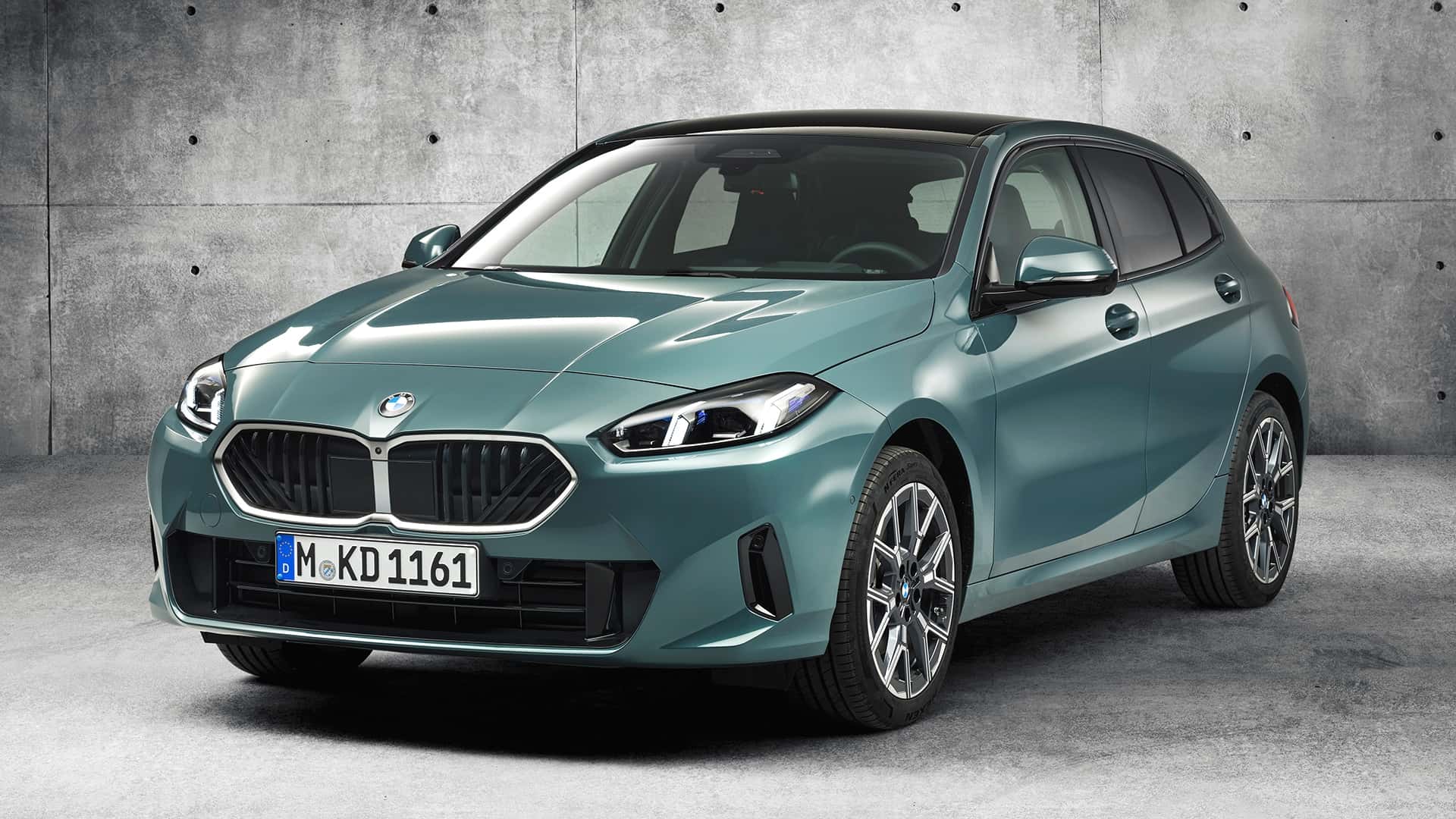 BMW 1 SERİSİ (F40)