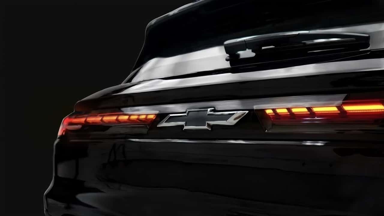 Chevrolet Sonic primeira imagem oficial da traseira