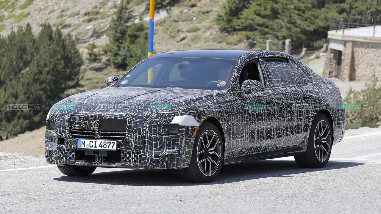 BMW i7 Facelift (2026) als Erlkönig