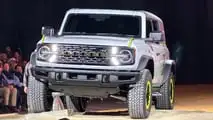 Ford Bronco ao vivo durante apresentação no Salão de Detroit (EUA)