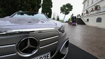 Mercedes celebra 140 anni a Roma con una parata