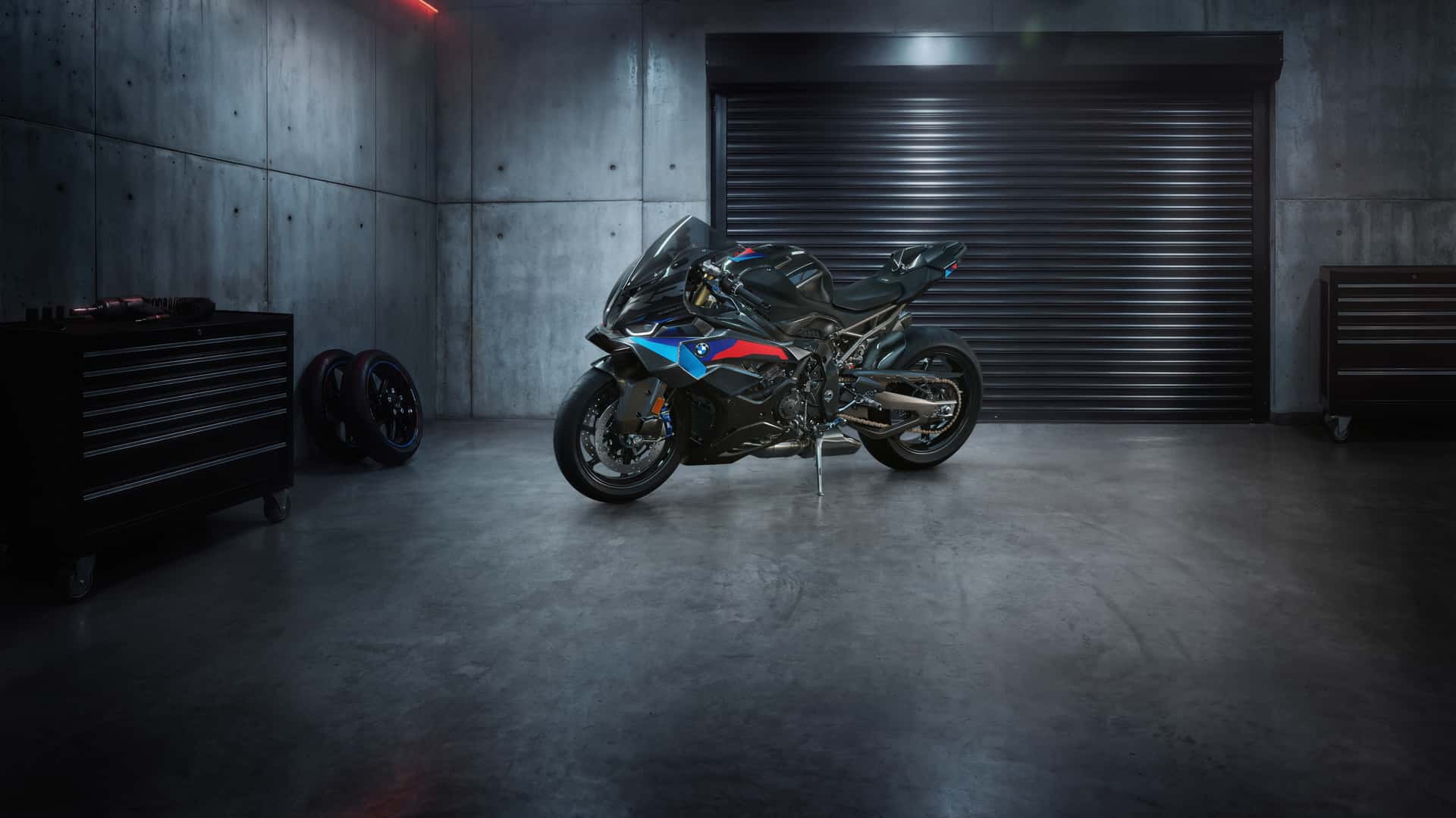 BMW retire également l'ancien pack de compétition M et le remplace par deux nouvelles options