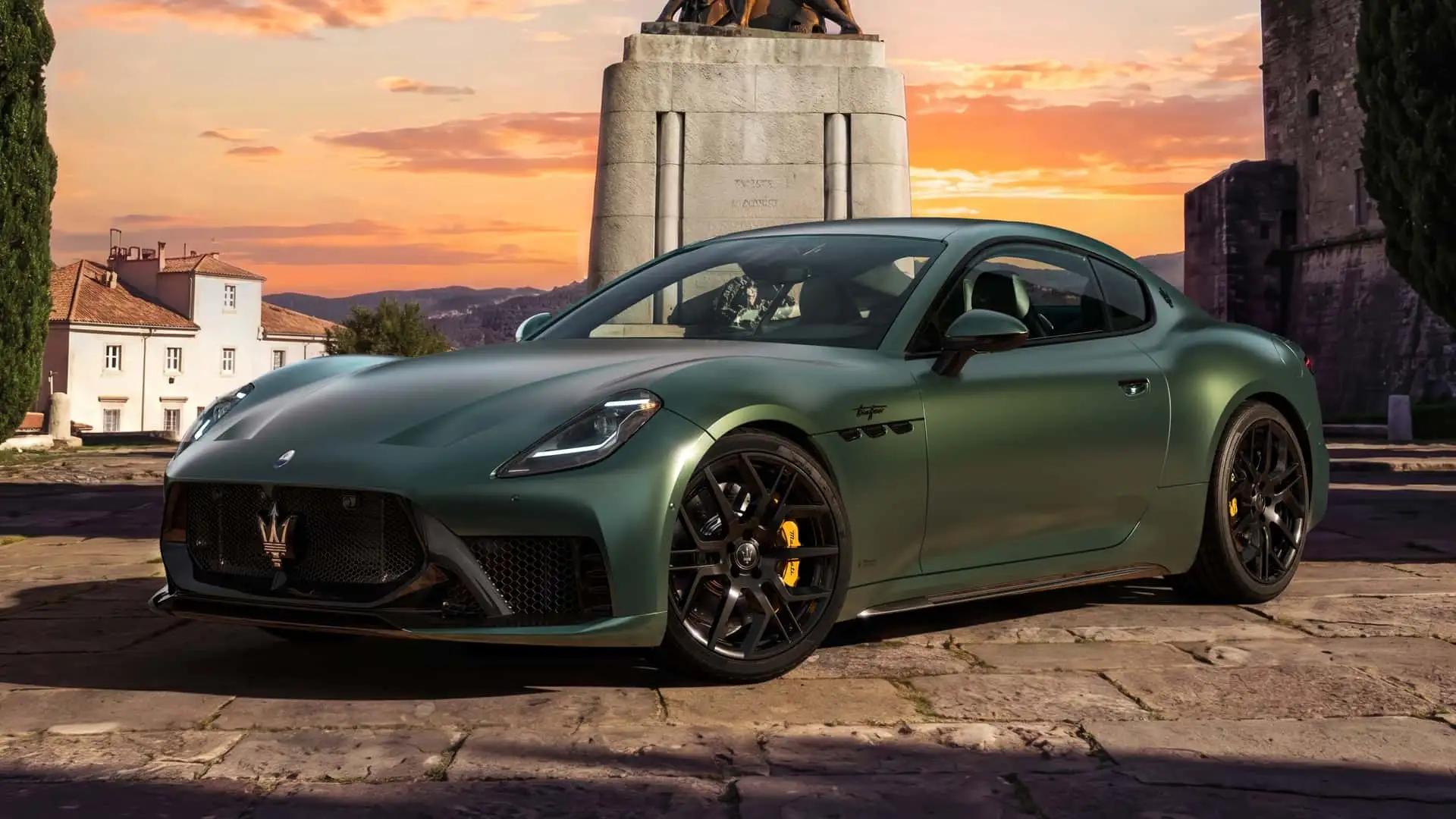 https://cdn.motor1.com/images/mgl/jlWkjo/s1/2027-maserati-granturismo.webp