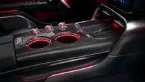 Mercedes-AMG GT 4 porte (2026): l'abitacolo