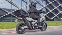 Honda lança a nova X-ADV 750 2026