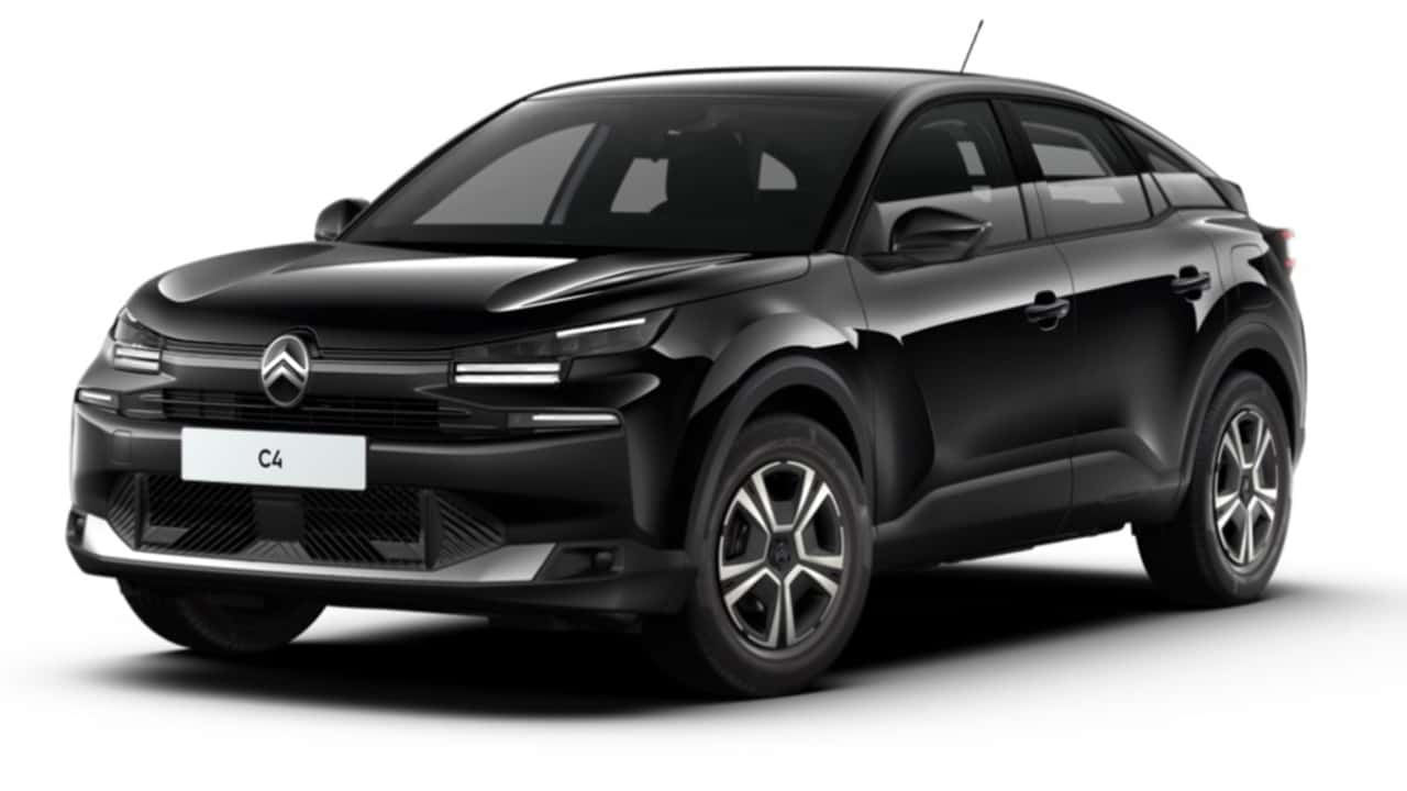 El SEAT León, en problemas por el precio del Citroën C4 Hybrid