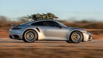 Hennessey Porsche 911 Turbo S With Christmas Tree On Roof
