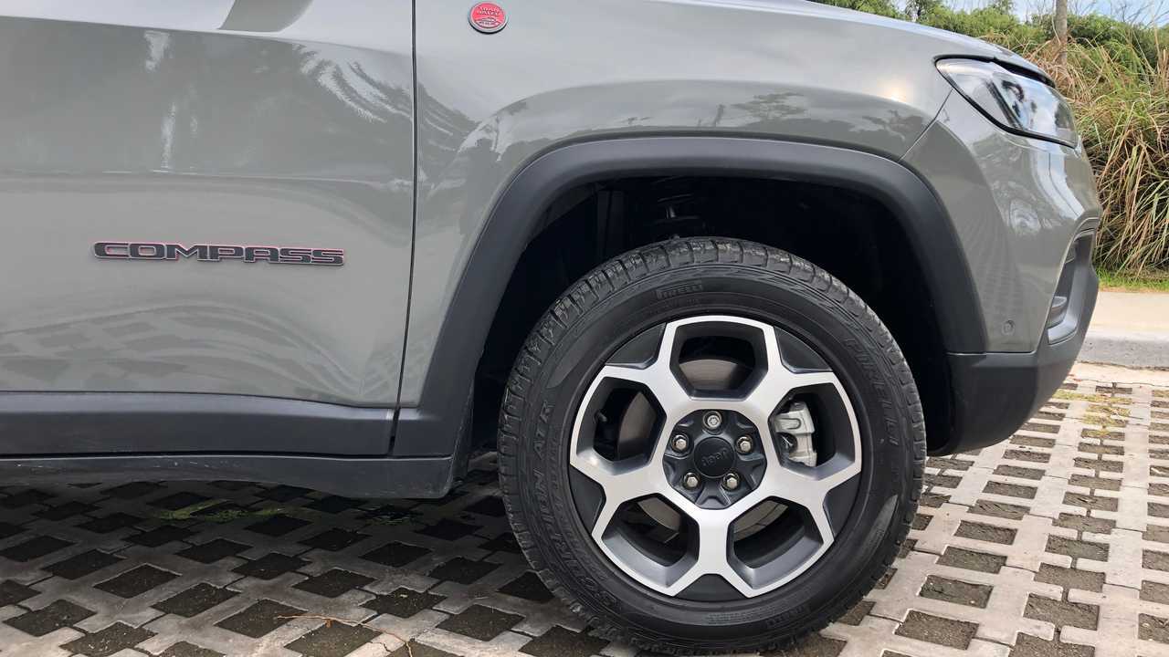 JEEP-COMPASS-TRAILHAWK6