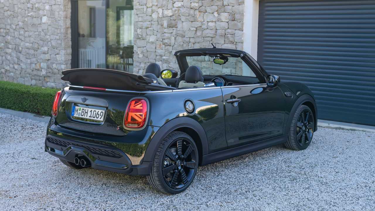 MINI Cabrio Cooper S Resolute Edition
