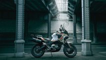 MV Agusta Lucky Explorer Project 5.5 - Tunnel - Right Side