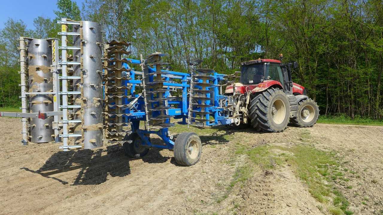 Case IH Magnum 370 CVX