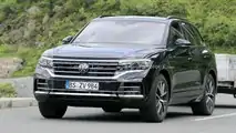 Nuova Volkswagen Touareg, foto spia