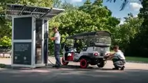 Conceito de tuk-tuk alimentado por baterias Audi de segunda mão