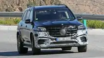 Makyajlı Mercedes-Benz GLS Serisi Casus Fotoğraflar