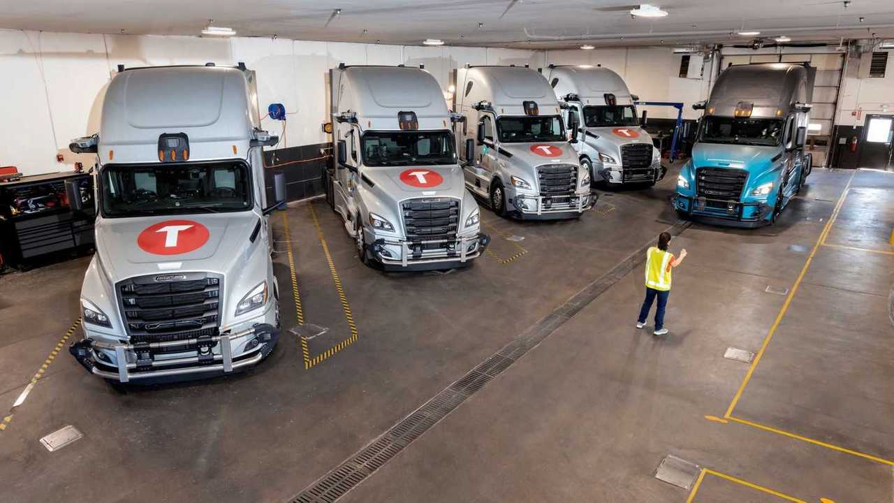 Daimler Trucks e Torc Robotics, la flotta di veicoli sperimentali