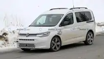 Volkswagen Caddy eHybrid 2023, le foto-spia