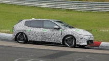 Kia EV4 mit Steilheck als Erlkönig