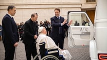 Mercedes G 580 EQ als Papamobil