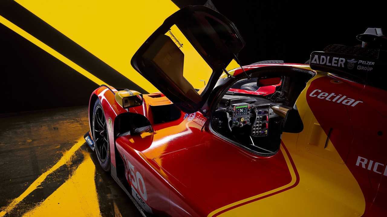 Ferrari 499P