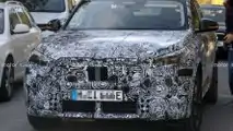 BMW iX2, le prime foto spia