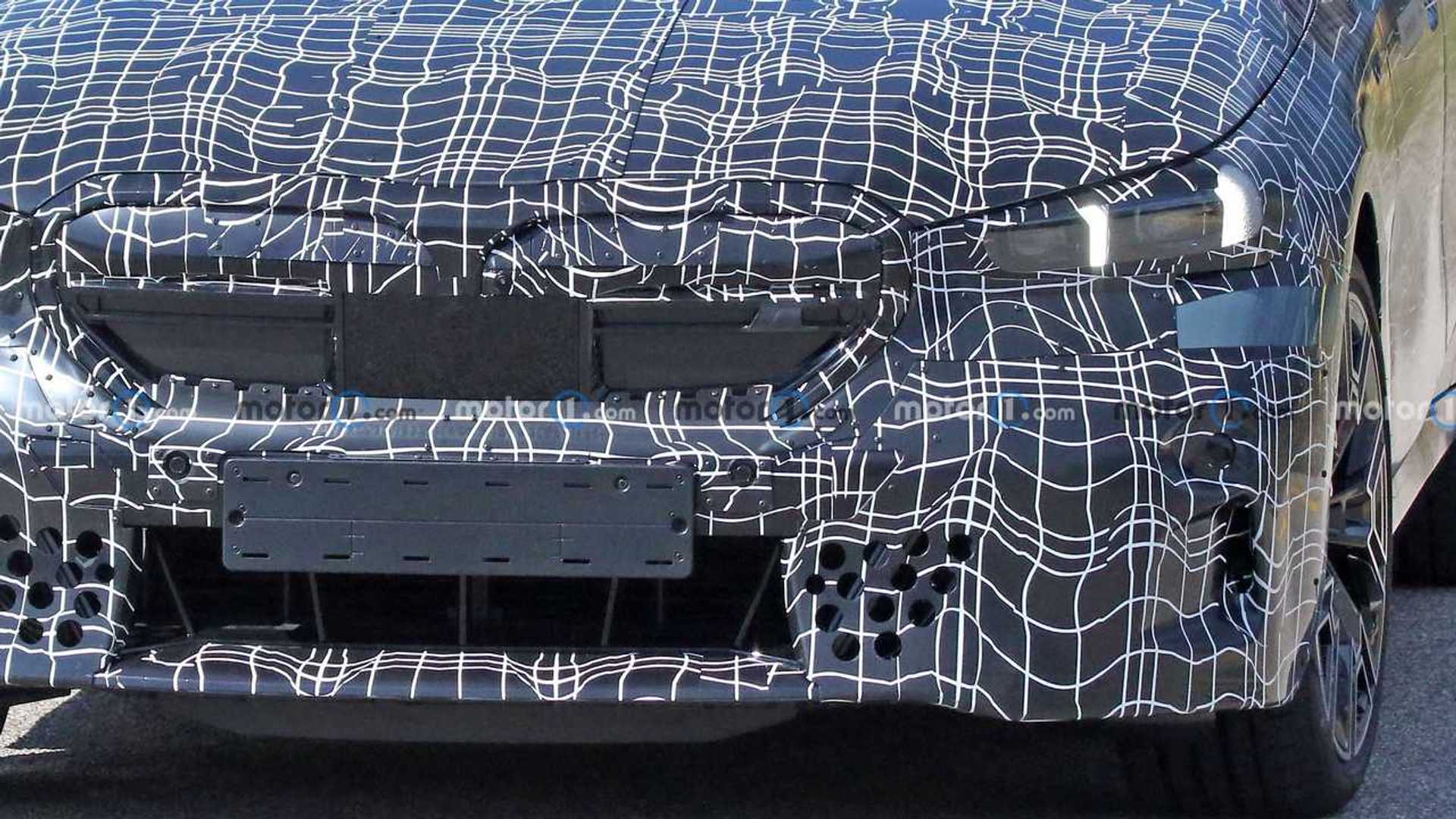 bmw-i5-front-view-spy-photo.jpg