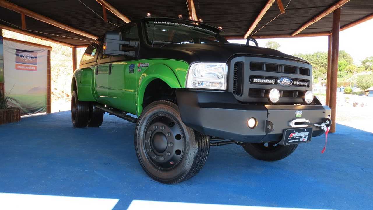 Serie F: Ford no se anima a una pick-up, pero los carroceros sí