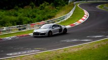 Il giro del mondo in Audi R8 manuale