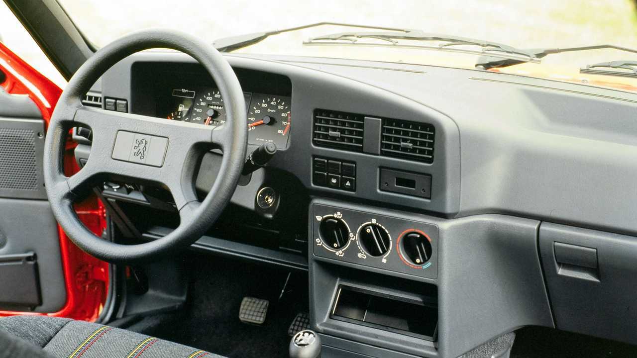 Peugeot 309