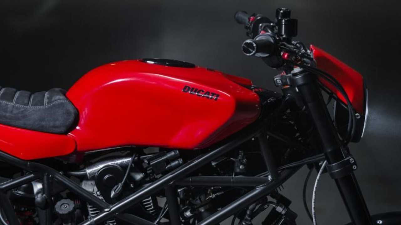 2003 Ducati Multistrada 1000S DS Custom - Tank