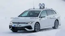 2022 VW Golf R Estate Spion Foto