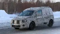 Neuer Mercedes-Benz Citan erste Erlkönigbilder