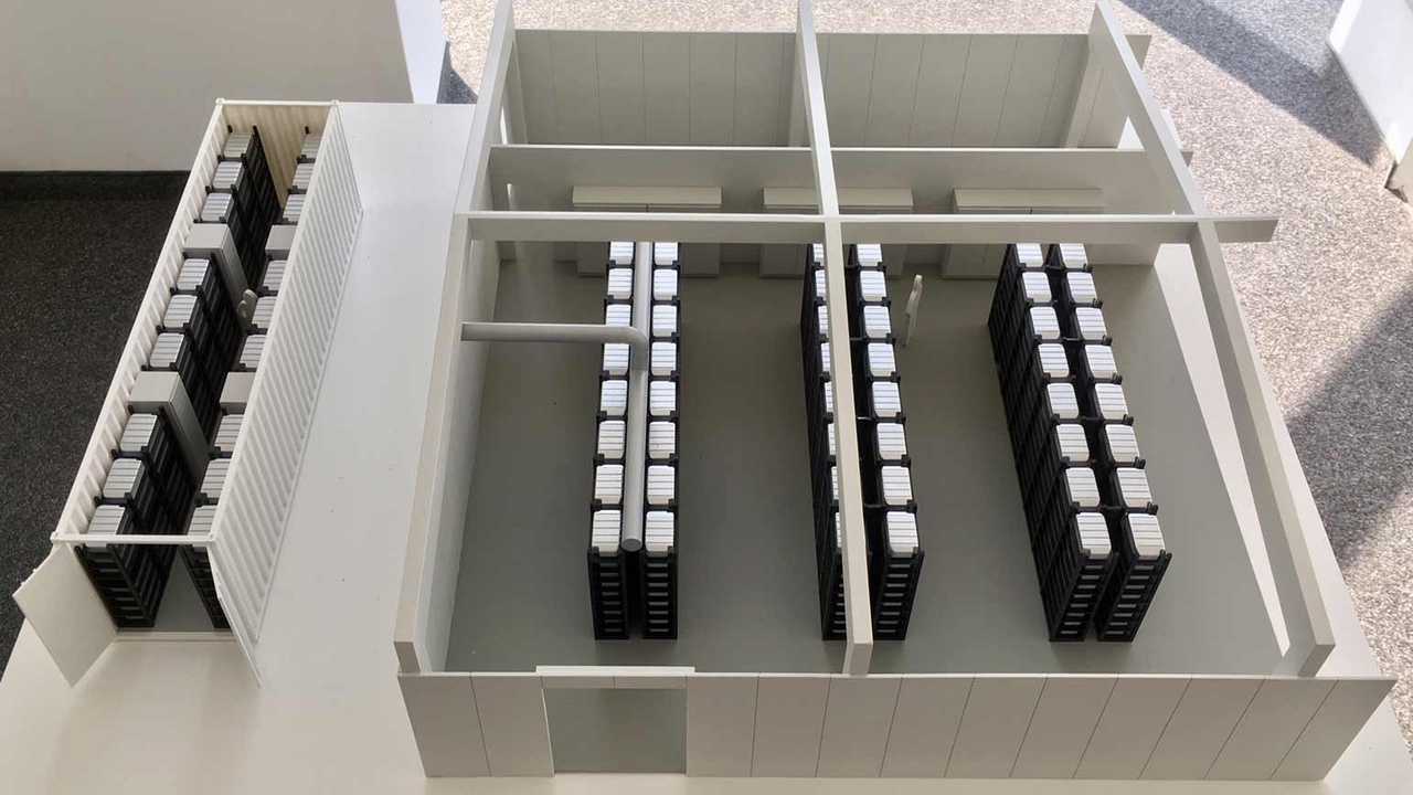 Ricarica auto elettriche: VW con E.ON, Mercedes con Alpiq