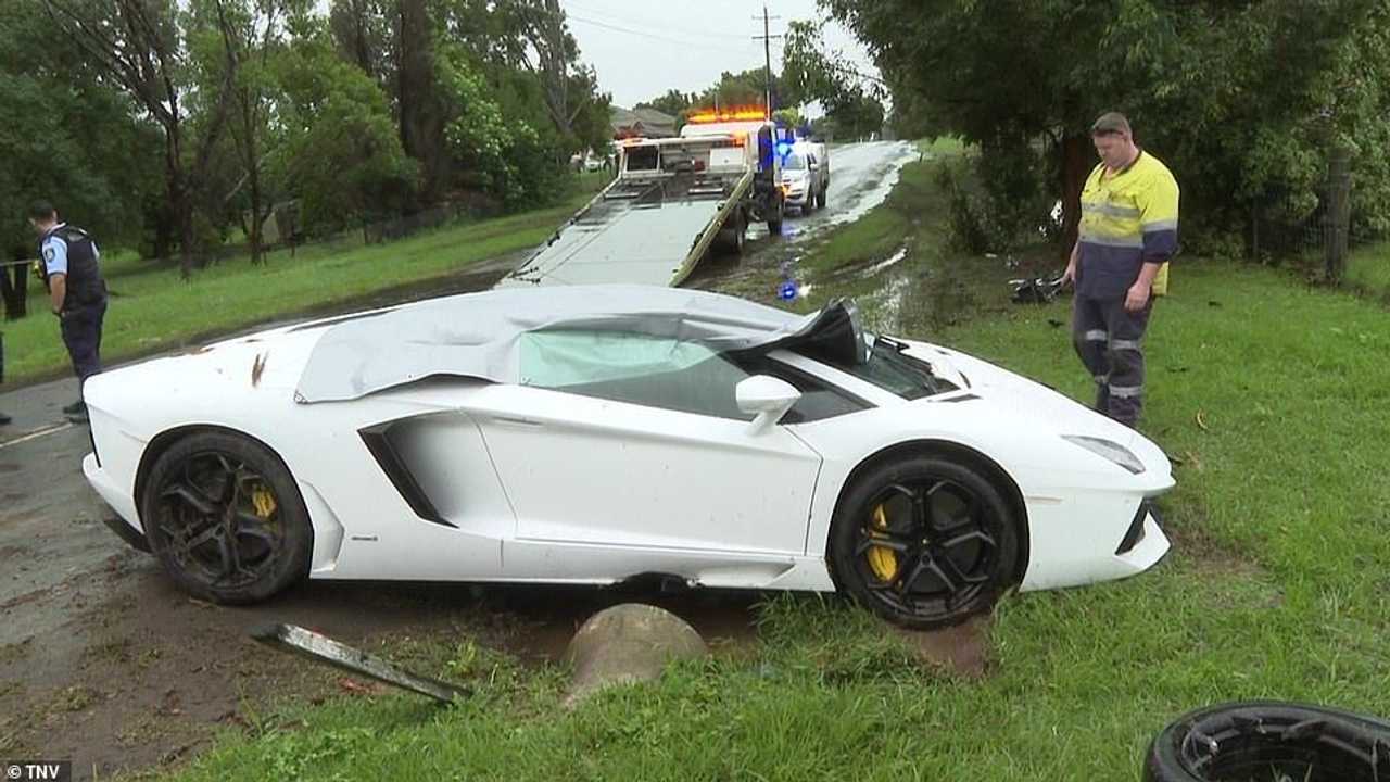 Crash Lamborghini Aventador