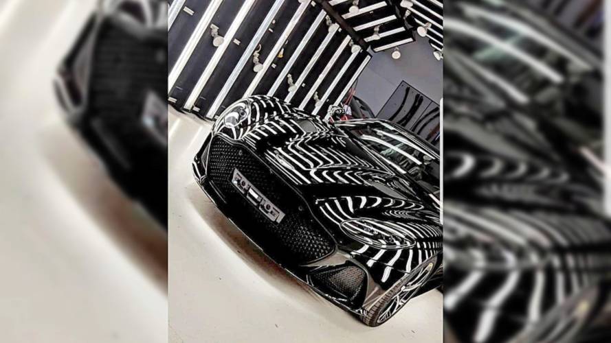 Aston Martin DBS Superleggera Leak