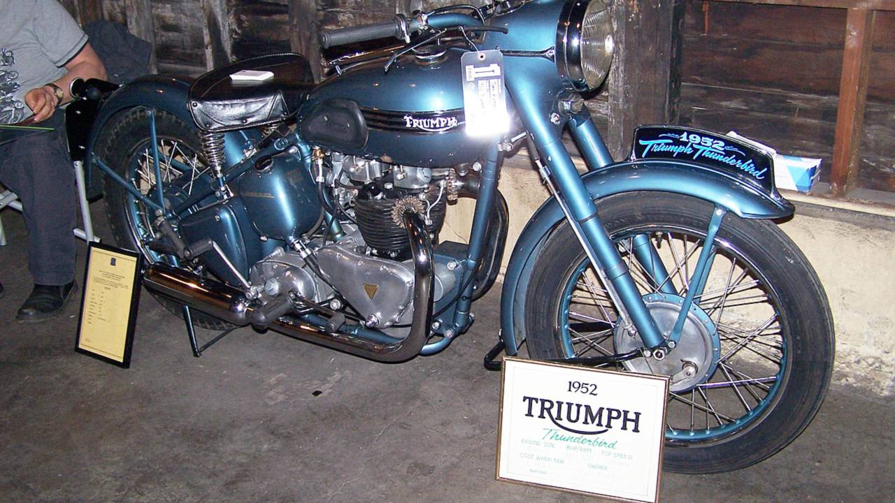 Tom Ruttan's '52 Triumph T-Bird