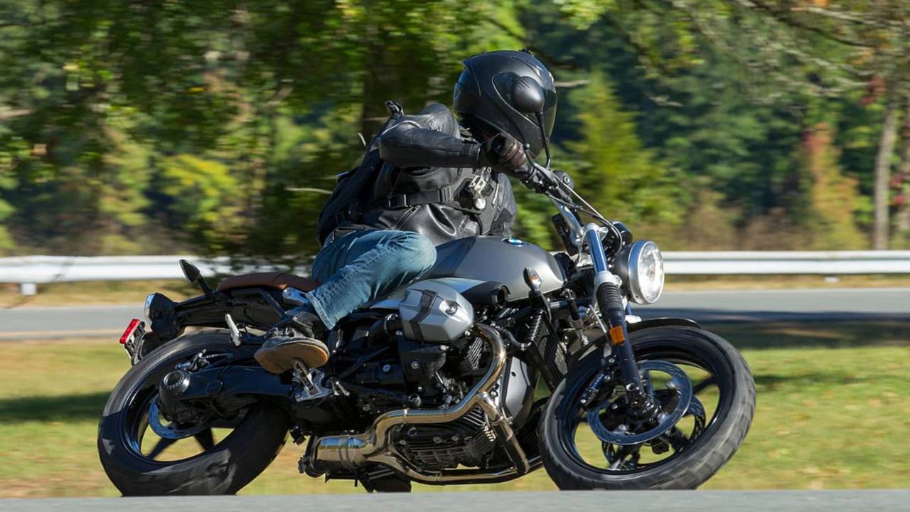 2017 BMW R nineT Scrambler - First Ride