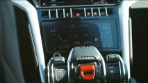 Lamborghini Urus, il video teaser Corsa