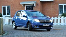 Fiat 500 e Dacia Sandero, le più economiche a 50 anni di distanza
