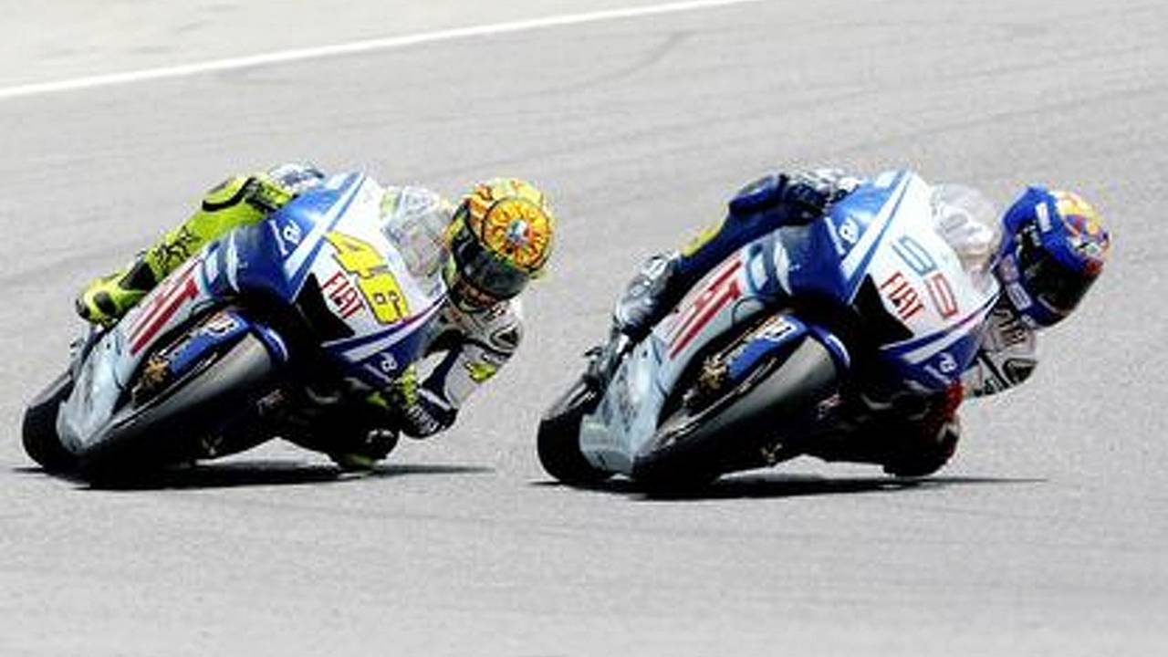 Rossi: 'Yamaha have to decide between me and Jorge for 2011.'