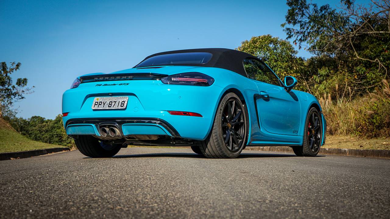 Comparativo Audi TT RS x Porsche 718 Boxster GTS