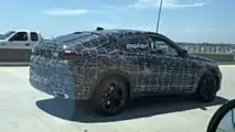 2020 BMW X6 spy photo