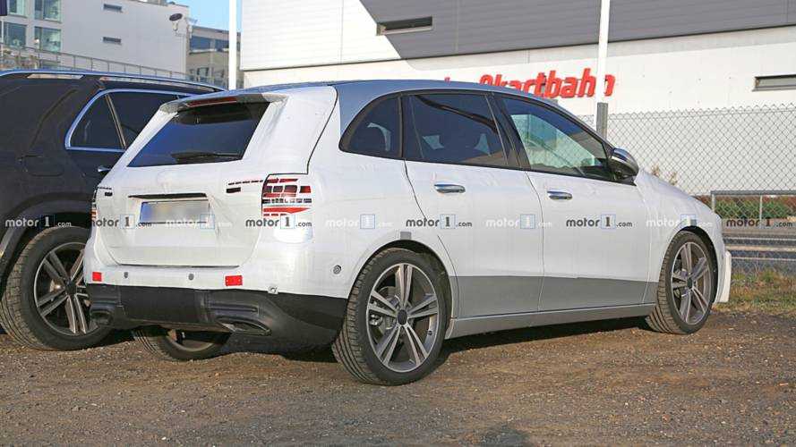 2019 Mercedes B-Class spy photo