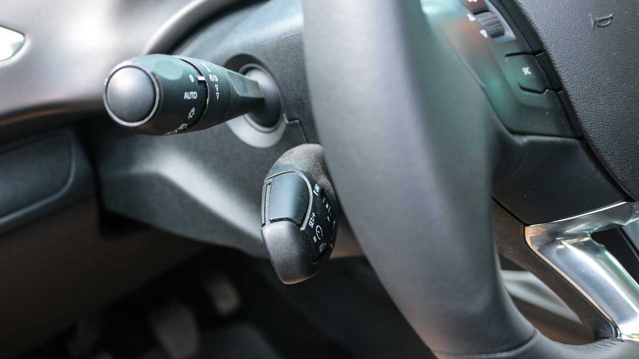 Crítica: Peugeot 2008 1.6 THP Sport (2020)