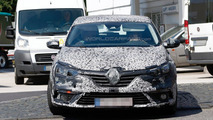 2016 Renault Megane spy photo